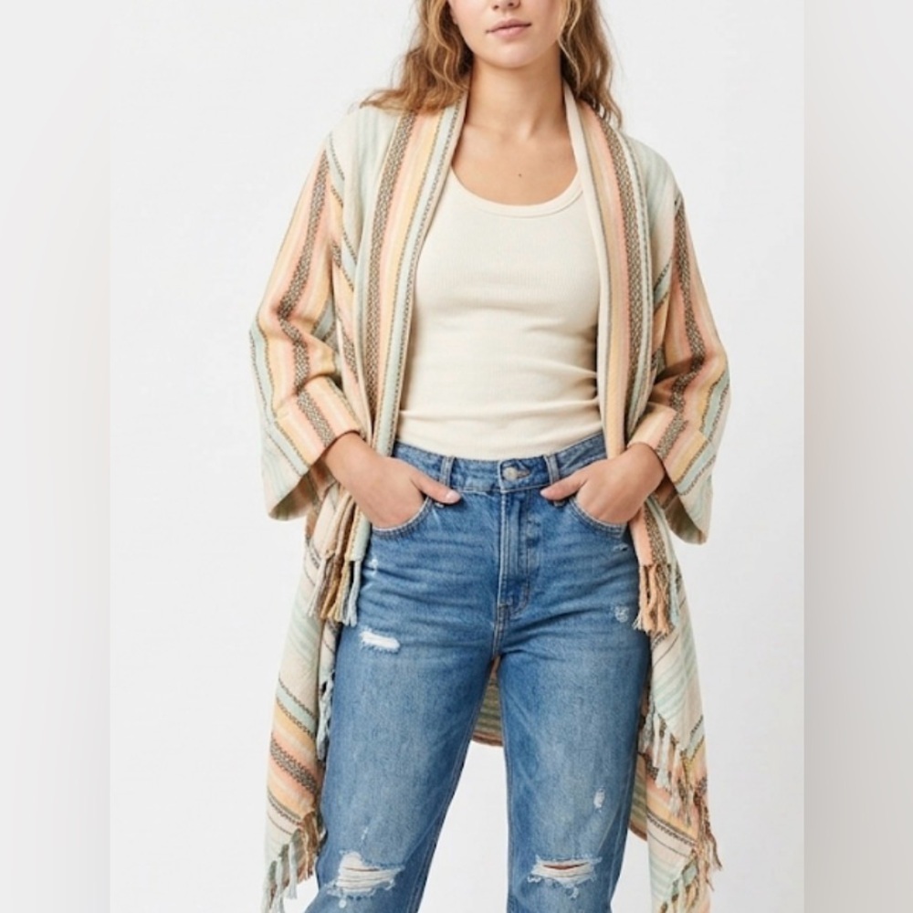 Gimmicks Size L 100% Cotton Peach Boho Striped Kimono Sharkbite Fringe Jacket